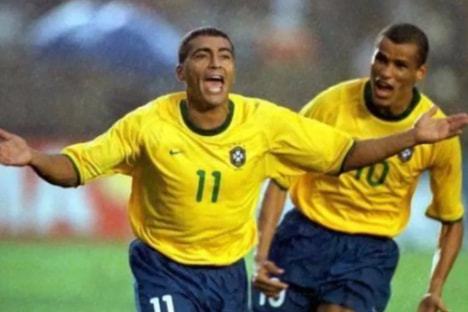 下有黄牌警 下有黄牌警